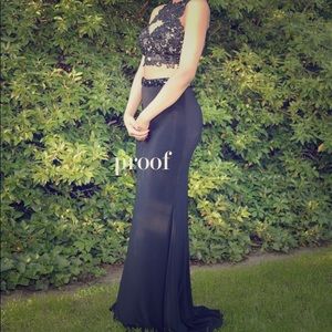 BEAUTIFUL PROM DRESS